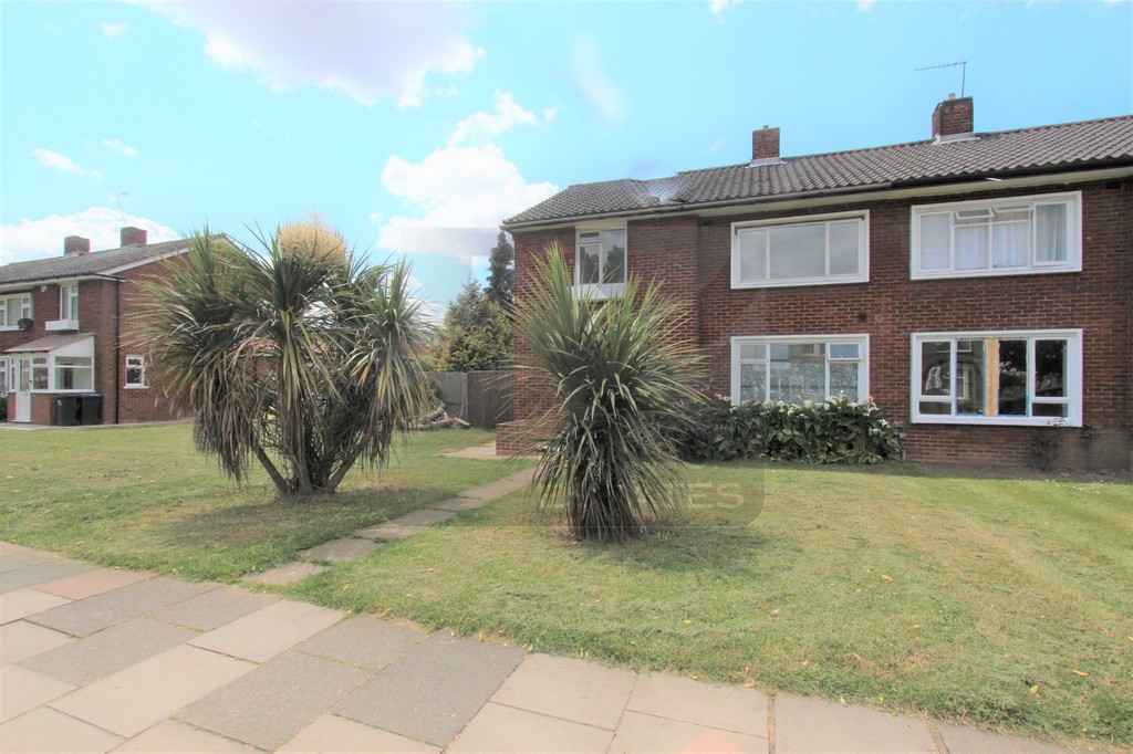 Reservoir Road, Oakwood, N14