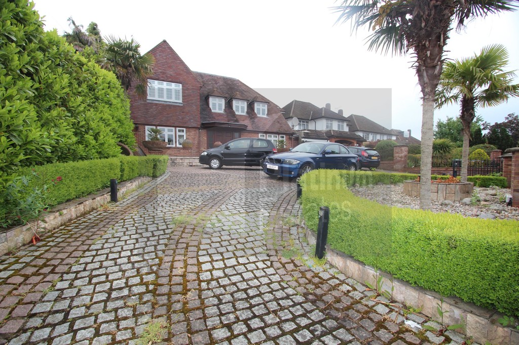 Greenbrook Avenue, Barnet, EN4